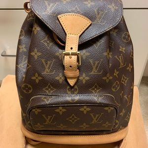 Louis Vuitton Montsouris MM Monogram Backpack